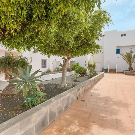 Penthouse Con Jacuzzi * Costa Teguise