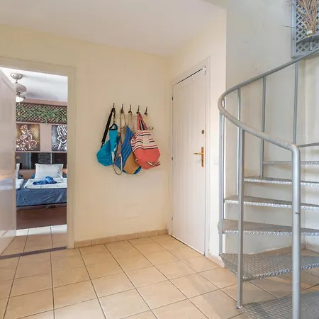 Penthouse Con Jacuzzi Appartement *